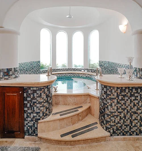 luxury_bathroom_villa_corona Serene Soaking Sanctuary